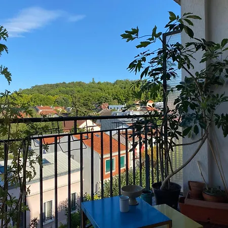 Apartament Lovely Next To Paris